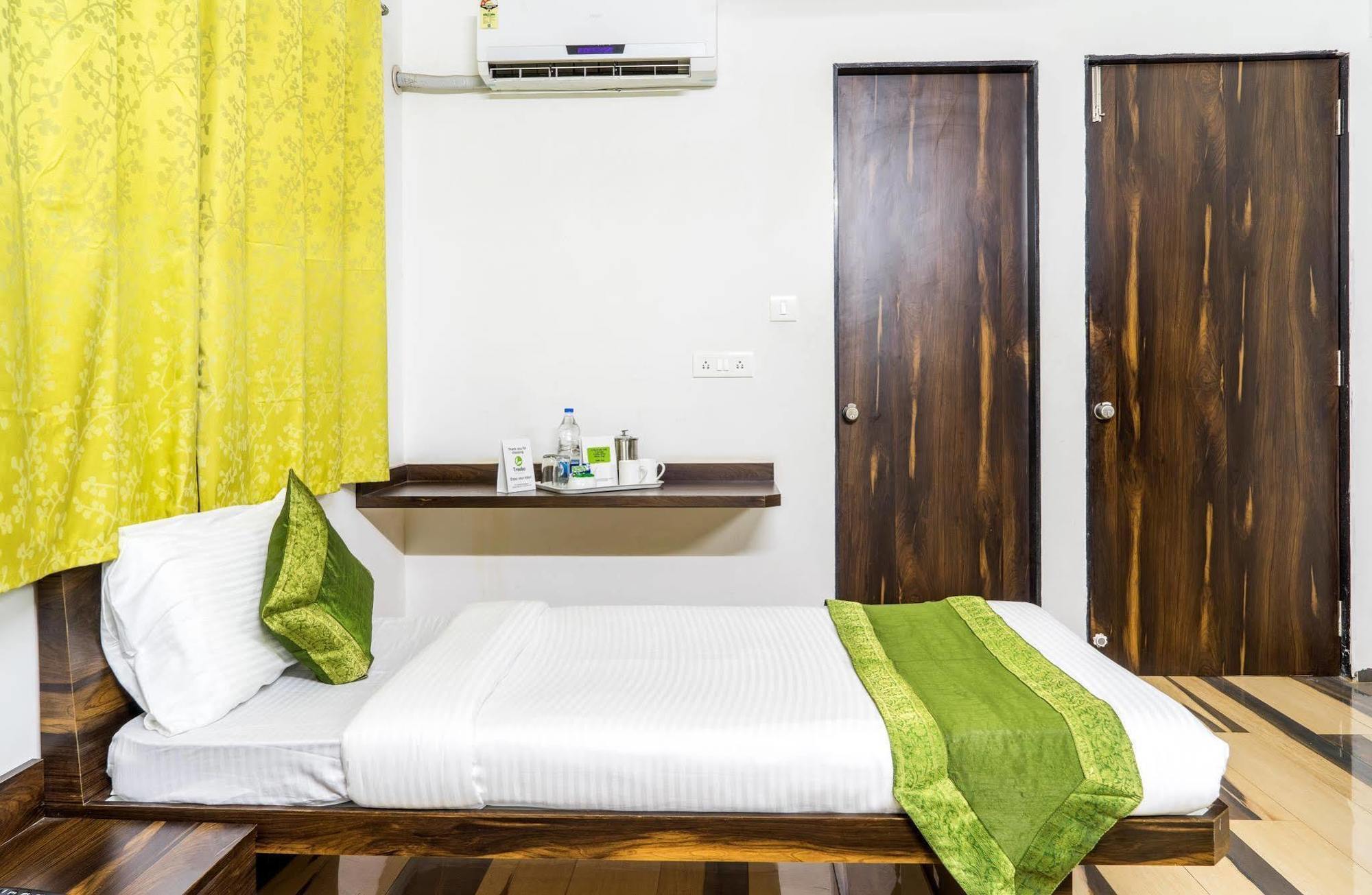 Fabhotel Pruthamesh Pride Nashik Bagian luar foto