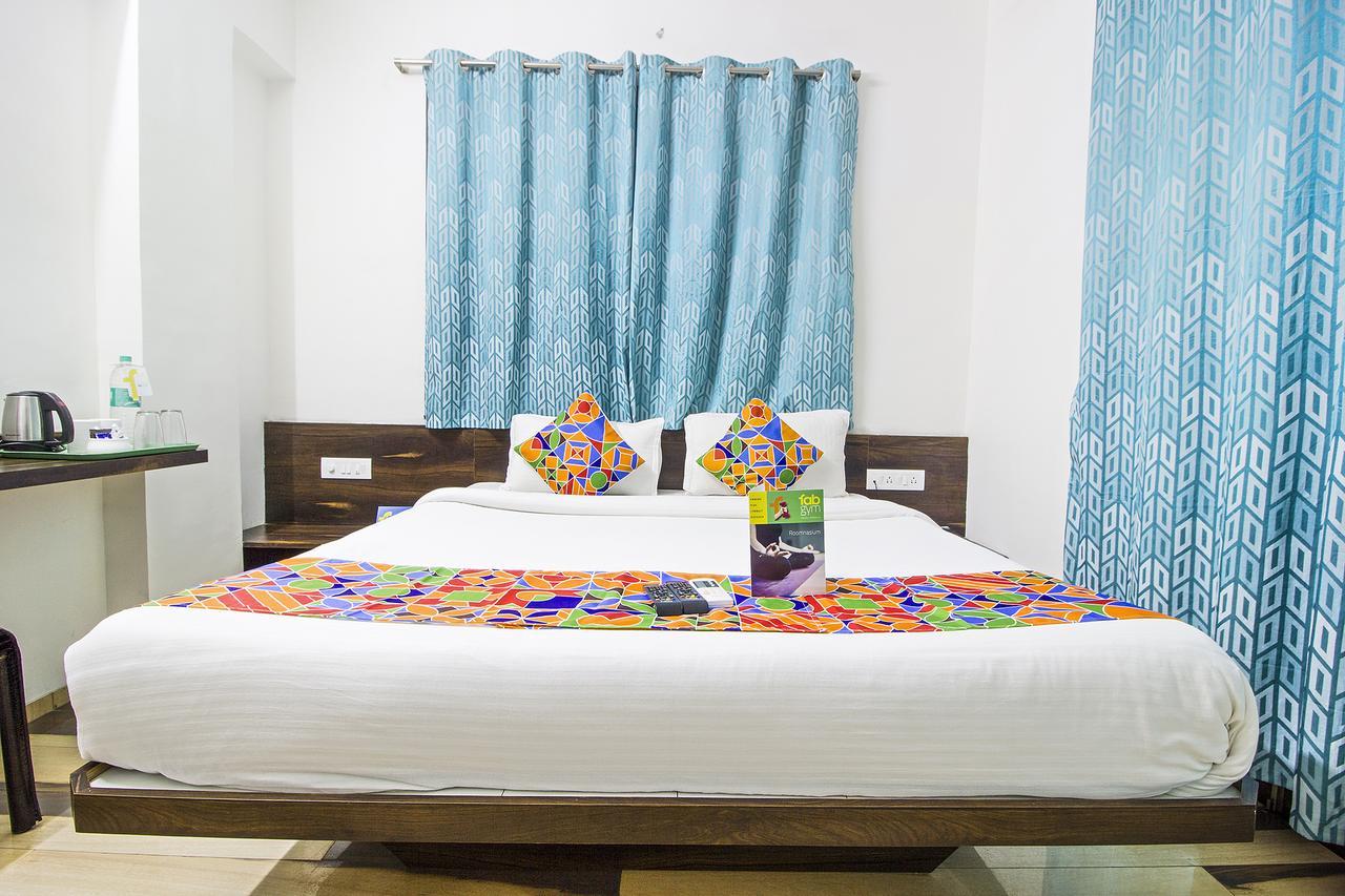 Fabhotel Pruthamesh Pride Nashik Bagian luar foto