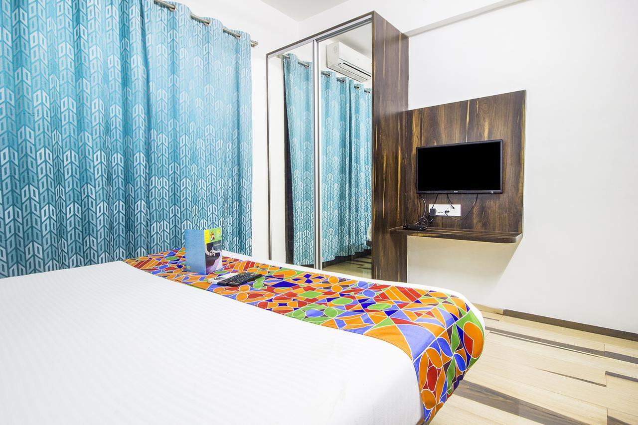 Fabhotel Pruthamesh Pride Nashik Bagian luar foto
